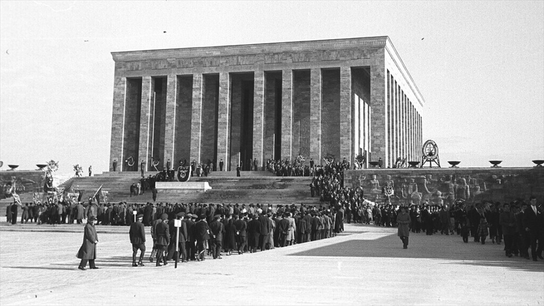 Atatürk'ün 'son Yolculuğu'na İlişkin Belgeler Anıtkabir'de İlk Kez Sergilenecek