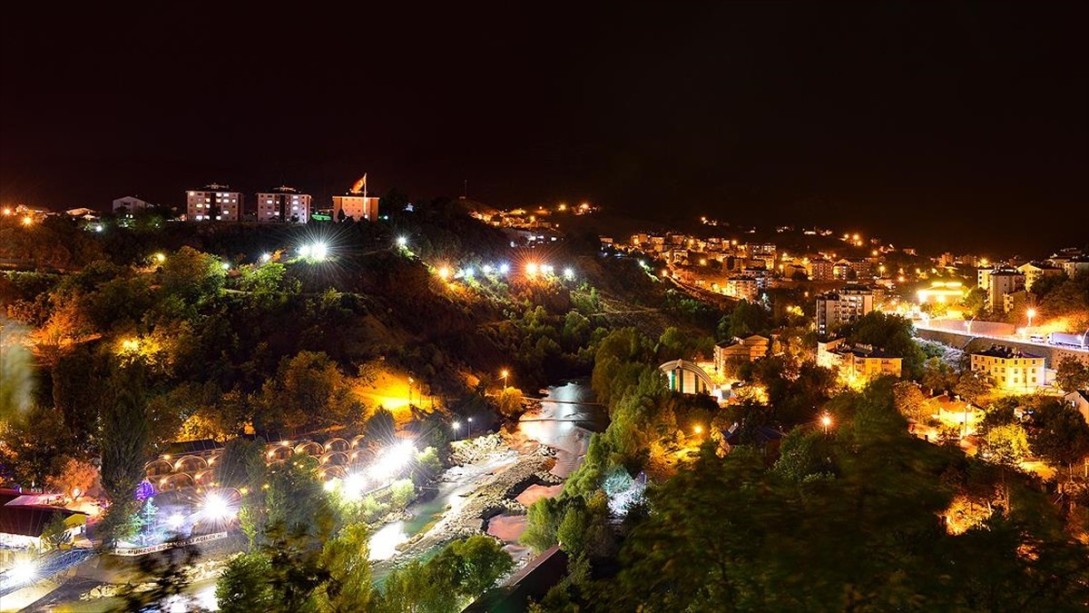Aydınlatma Projeleriyle Tunceli Işıl Işıl