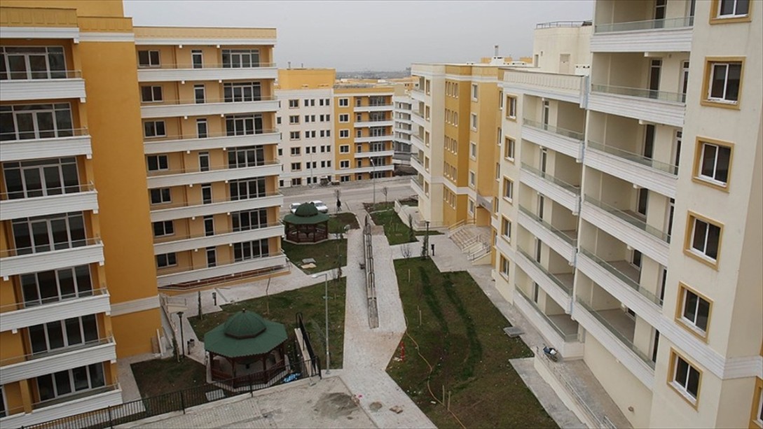 Bakan Kurum'dan Dar Gelirli Vatandaşa 'Ön Ödemeli Konut' Müjdesi