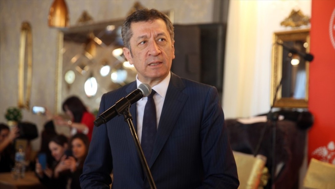 Bakan Selçuk: Eğitimimiz Orta İse Ekonomimiz Orta Olur