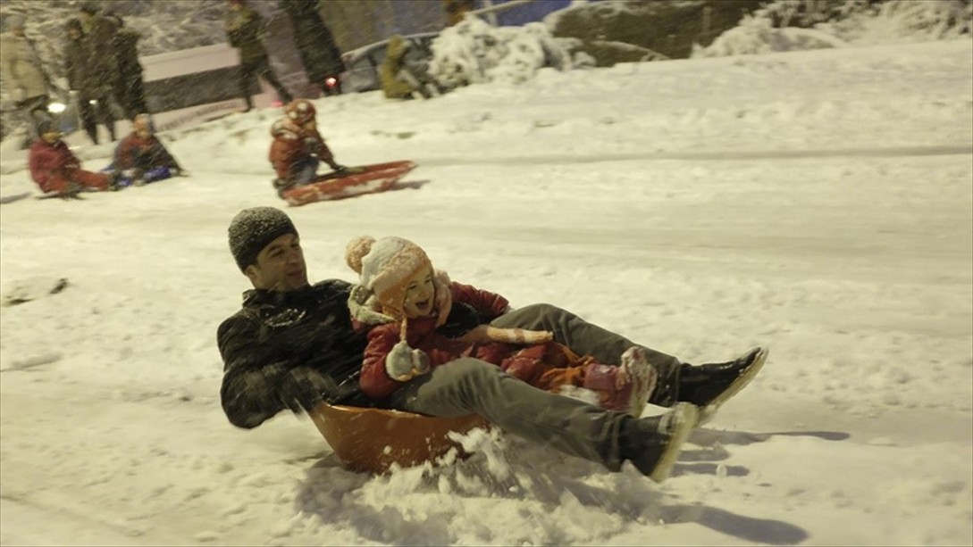 Başkentte Eğitime Kar Tatili