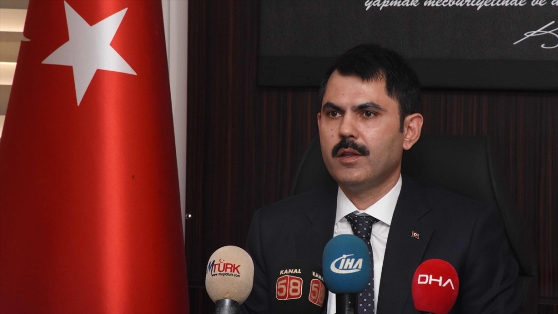 Çevre ve Şehircilik Bakanı Kurum: Denizde Kirliliğin Giderilmesi İçin Çalışmalar Sürdürülüyor