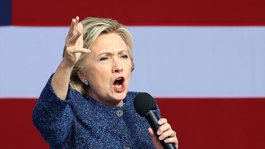 Clinton: 'ABD Demokrasisi Krizde'