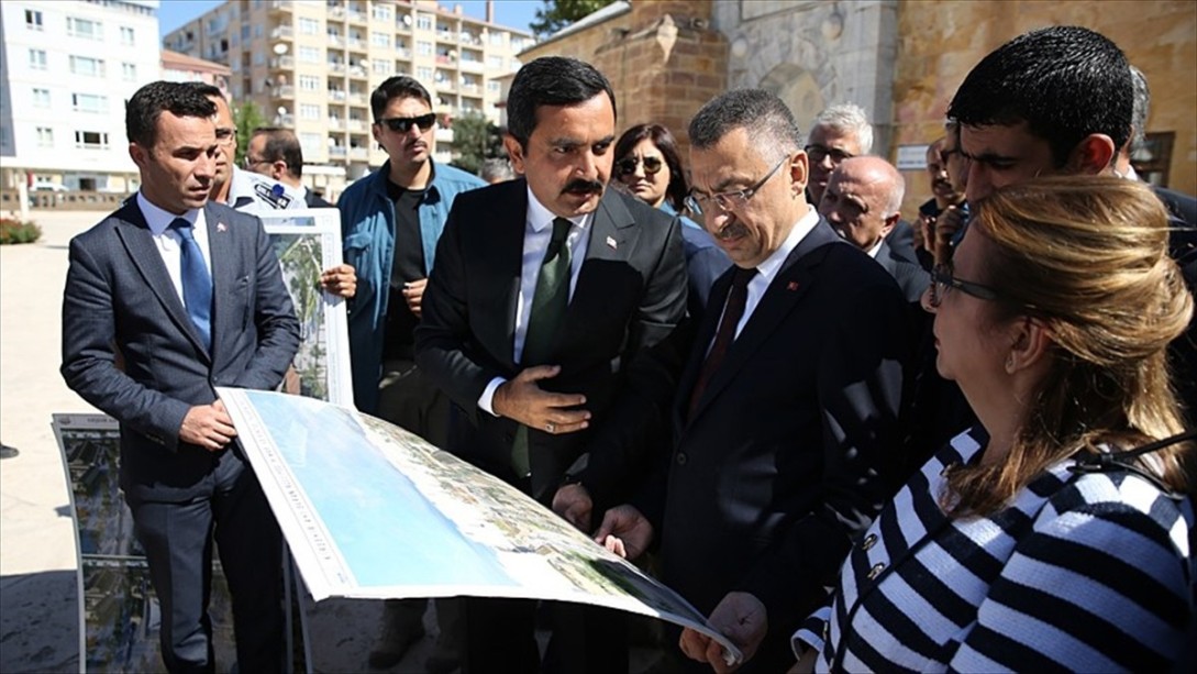 Cumhurbaşkanı Yardımcısı Oktay, Ahilik Haftası Kapsamında Kırşehir'de