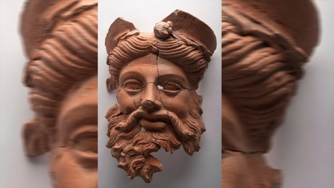 Daskyleion Kazısında Milattan Önce 4. Yüzyıldan Kalma 'mask' Bulundu