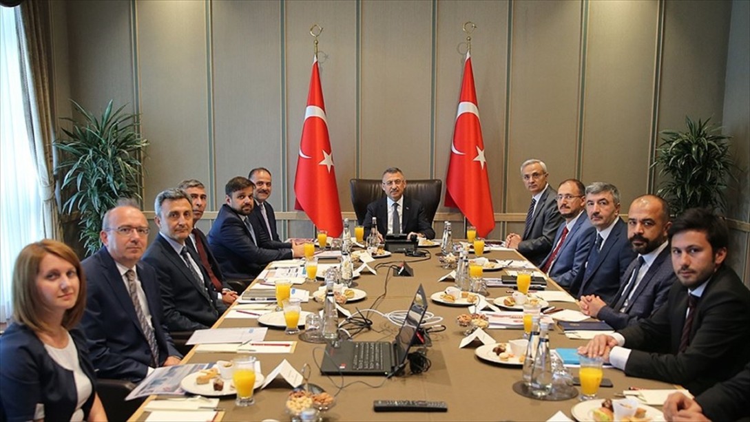 'e-Devlet Değerlendirme' Toplantısı Oktay Başkanlığında Yapıldı