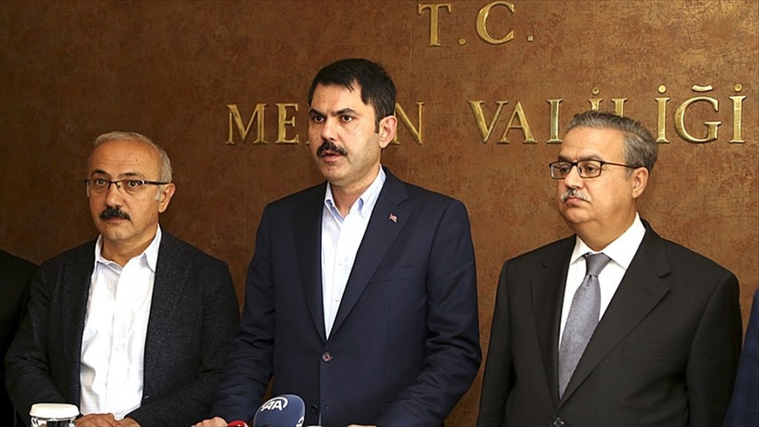 “Emeklilerimize ve Alt Gelir Grubuna Yönelik Projeleri Yapacağız”