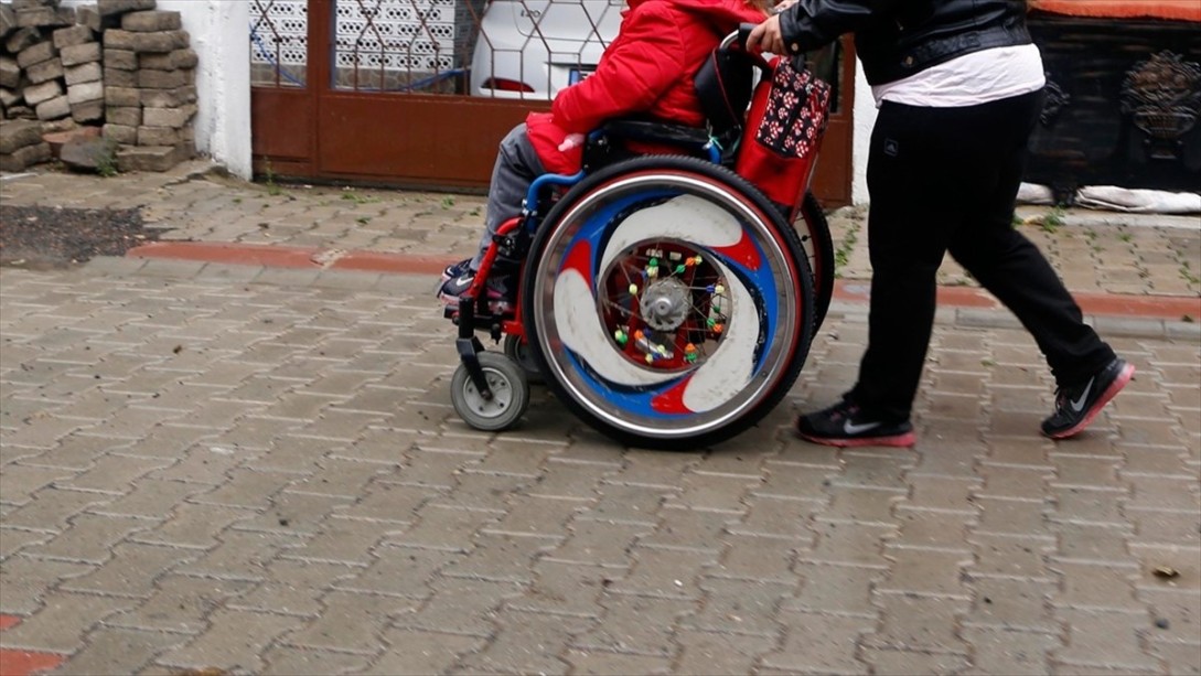 Engelli Çocuğu Olan Çalışan Anne Erken Emekli Olabilir