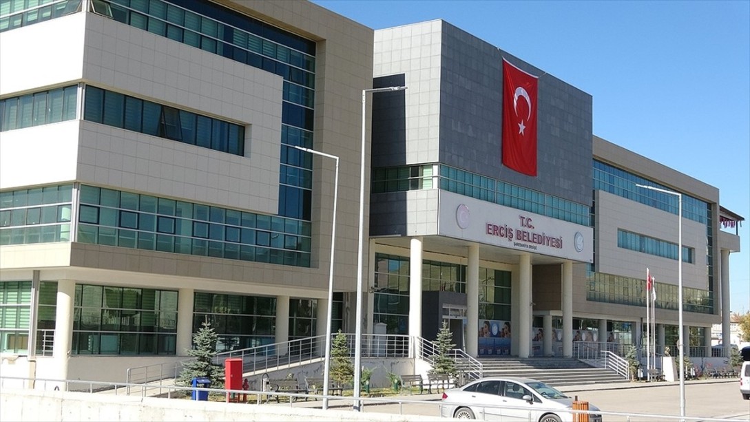 Erciş Belediyesi'ne Kaymakam Mehmetbeyoğlu Görevlendirildi