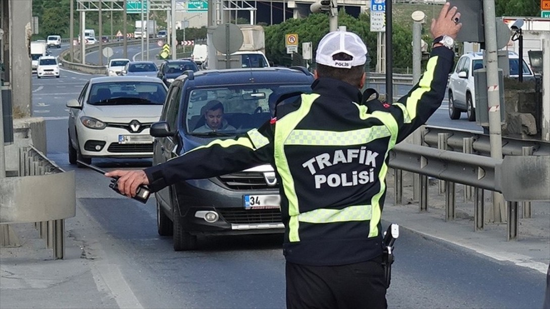 İstanbul'da Bazı Yollar Trafiğe Kapanacak