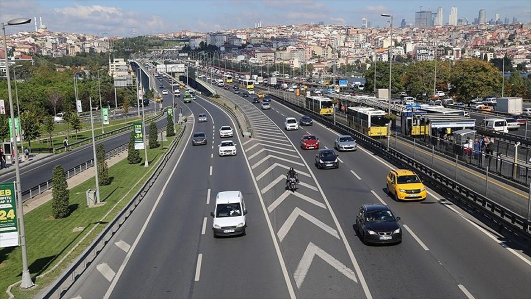 'İstanbul'da Trafik Yoğunluğu Yüzde 17 Azaldı'