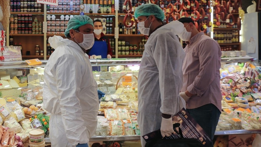 Kurallara Uymayan Gıda İşletmelerine 9 Milyon Lira İdari Para Cezası Kesildi