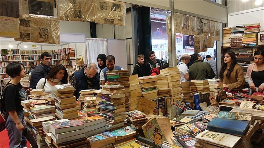 'Okur Kitaba Yüzde 8 Daha Ucuz Ulaşacak'