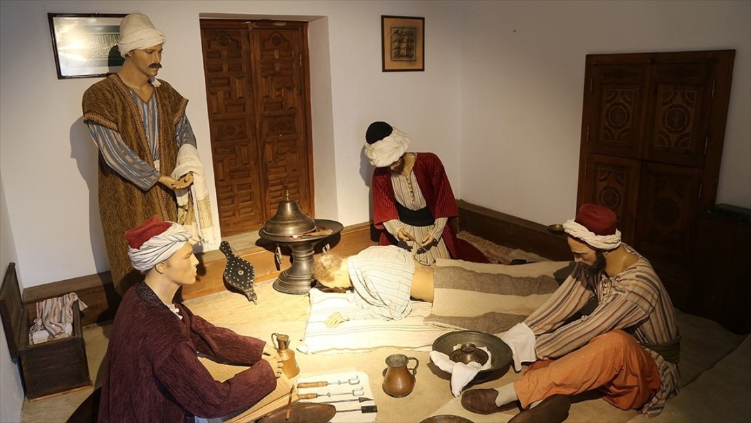 Osmanlı'da 'İnsana Verilen Değerin' Anlatıldığı Müze İlgi Görüyor