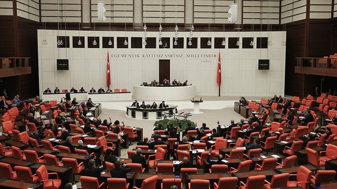 Poşetlerinin Ücretli Olması Teklifi TBMM'de