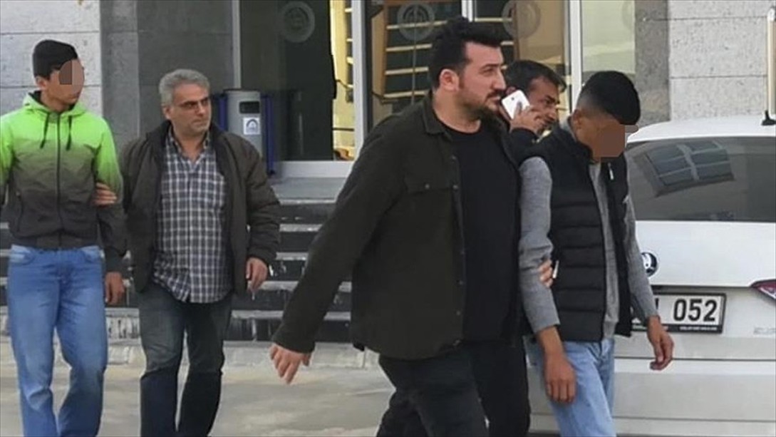 Sosyal Medyada Atatürk'e Hakarete Tutuklama