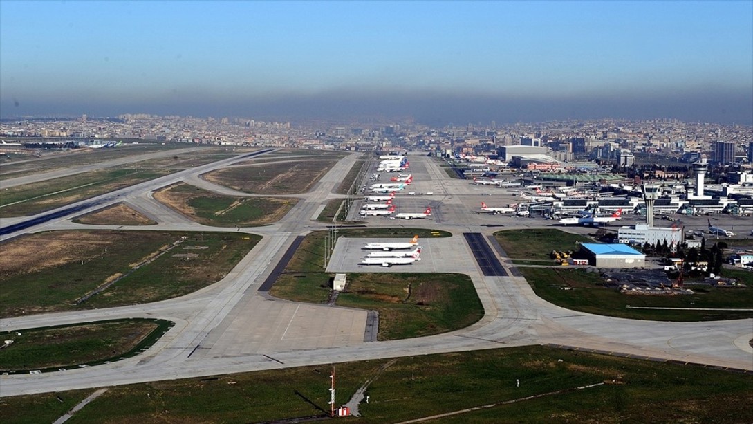 Türk Sivil Havacılığının İlk Göz Ağrısı: Atatürk Havalimanı