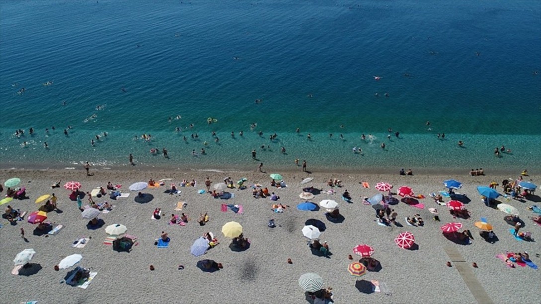 Yabancı Turist Hedefi 50 Milyona Tırmandı