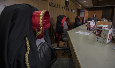 Adil Öksüz'ün Serbest Bırakılmasına Yapılan İtirazları Reddeden Hakime Hapis