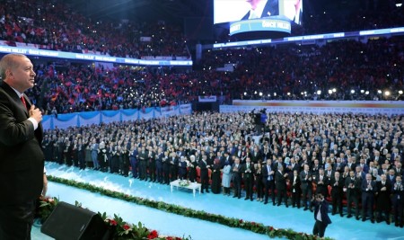 AK Parti'nin İstanbul Adayları Açıklandı