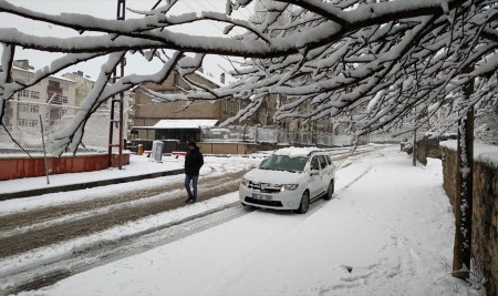 Baharda Doğu'ya Kar Sürprizi