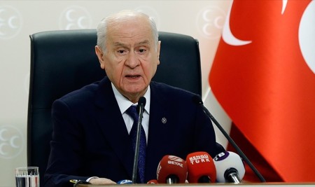 Bahçeli'den Esad ve Putin'e Uyarı