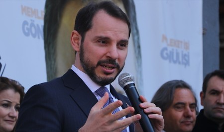 Bakan Berat Albayrak: Belediye Başkanı Vatandaşıyla Omuz Omuza Olmalı Terör Örgütleriyle Değil