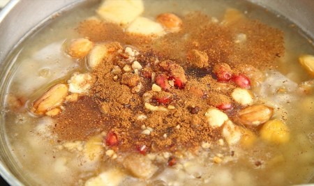 Bereket, Paylaşma Ve Birliğin Simgesi: Aşure Günü