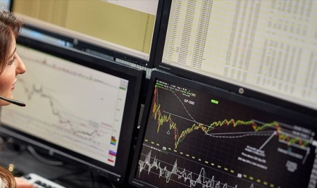 Borsadaki Bankaların Aktif Büyüklüğü 2,4 Trilyon Lirayı Aştı