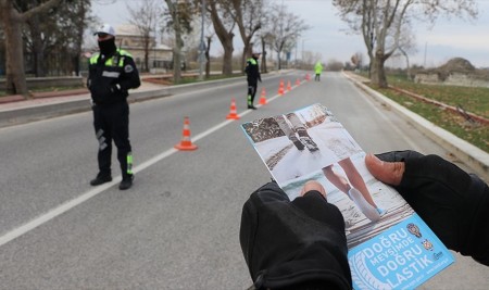 Emniyetten 'Kış Lastiği' Bilgilendirmesi