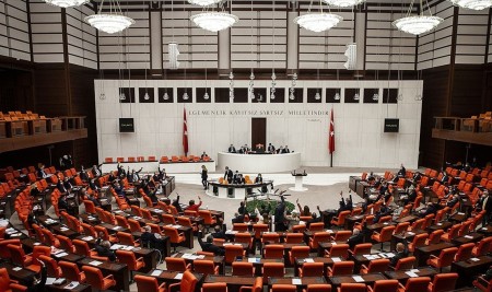 Esnek Çalışma Düzenlemesine İlişkin Maddeler Kanun Teklifinden Çıkarılıyor