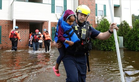 'Florence Kasırgası 10 Milyon Kişiyi Etkileyebilir'