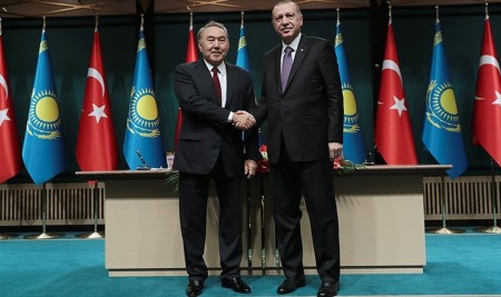 Kazakistan'la 5 Anlaşma İmzalandı