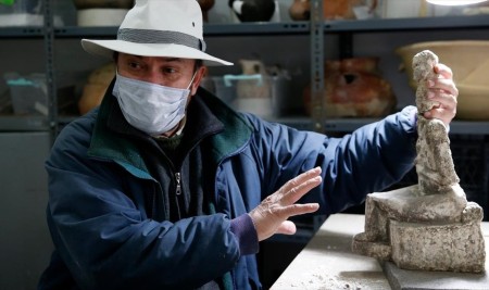 Kültepe'de Eski Tunç ÇağıTanrıça Heykeli