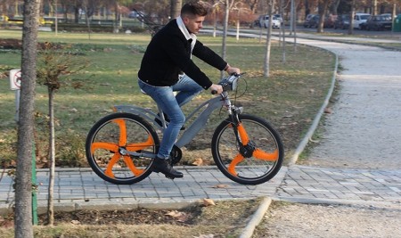 Makedonya'nın Havasını Filtreli Bisikletler Temizleyecek