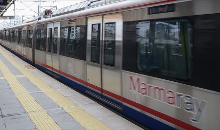 Marmaray'dan Günde Ortalama 365 Bin Yolcu Faydalanıyor