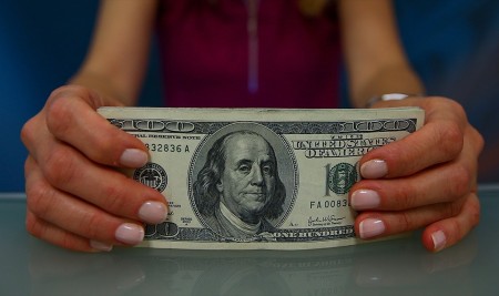 Martta En Fazla Reel Getiri Dolardan