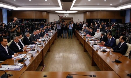 Memur Ve Kamu İşçisinin Gözü Sözleşmede