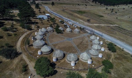 Osmanlı'nın Savaşlara Hazırlandığı Kocayayla'daki Otağlar İzole Tatilin Adresi Oldu