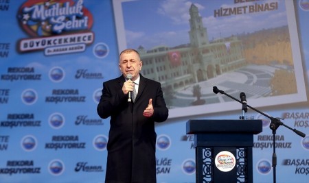 Özdağ, Genel Başkan Yardımcılığından İstifa Etti