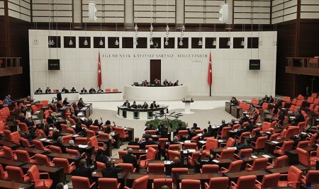 Poşetlerinin Ücretli Olması Teklifi TBMM'de