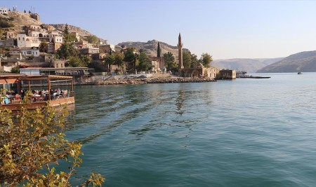 'Sakin Şehir' Halfeti Sonbaharda Ziyaretçilerini Büyülüyor