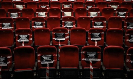 'Sinema Salonları' 1 Mart'a Kadar Kapalı