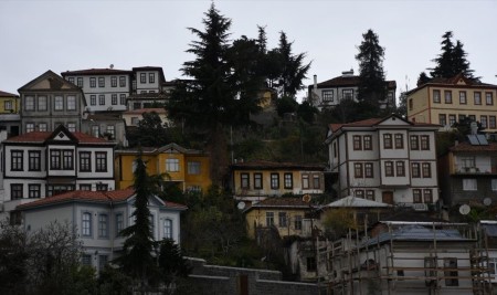 Trabzon'da Tarihi Ortamahalle Teleferikle De Gezilecek
