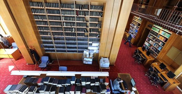 404 Bin Yayınlık Kütüphane