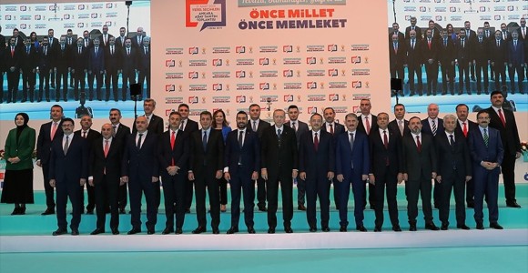 AK Parti'nin Ankara Adayları Açıklandı