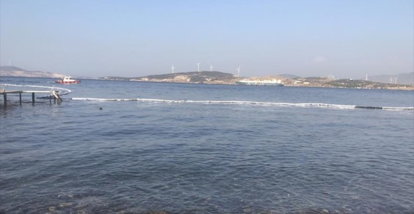 Aliağa'da Deniz Kirliliğine Sebep Olan Gemi Tespit Edildi