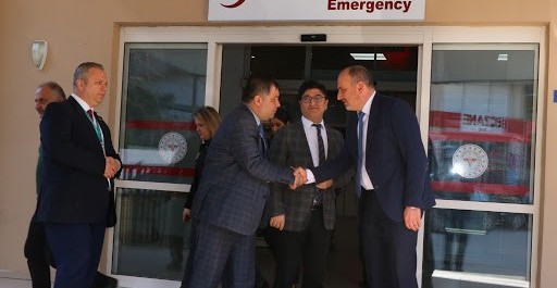 Başkan SOYER, Tıp Bayramı'nda Sağlık Çalışanlarını Ziyaret Etti