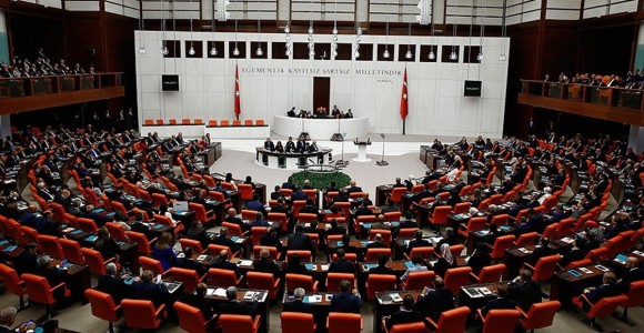 Cumhurbaşkanlığı Tezkeresi TBMM'de Kabul Edildi