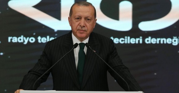 Erdoğan: Bize Tehditlerle Geri Adım Attırmak Mümkün Değil